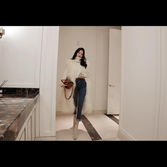 Fluffy Long  Faux Fur  Sleeveless Vest Waistcoat - Picture 2 of 7